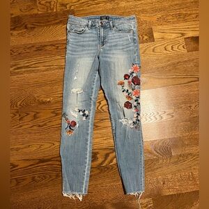 Abercrombie skinny jeans with cute floral detailing - slightly distressed